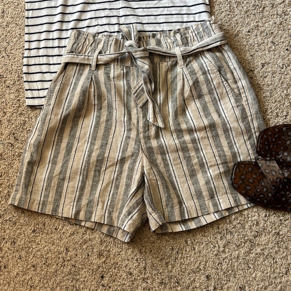 JAG women’s belted pleat striped high rise Linen Shorts size 4. - Picture 1 of 8